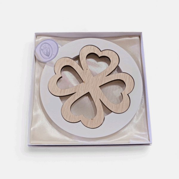 doppio sottopentola quadrifoglio in legno